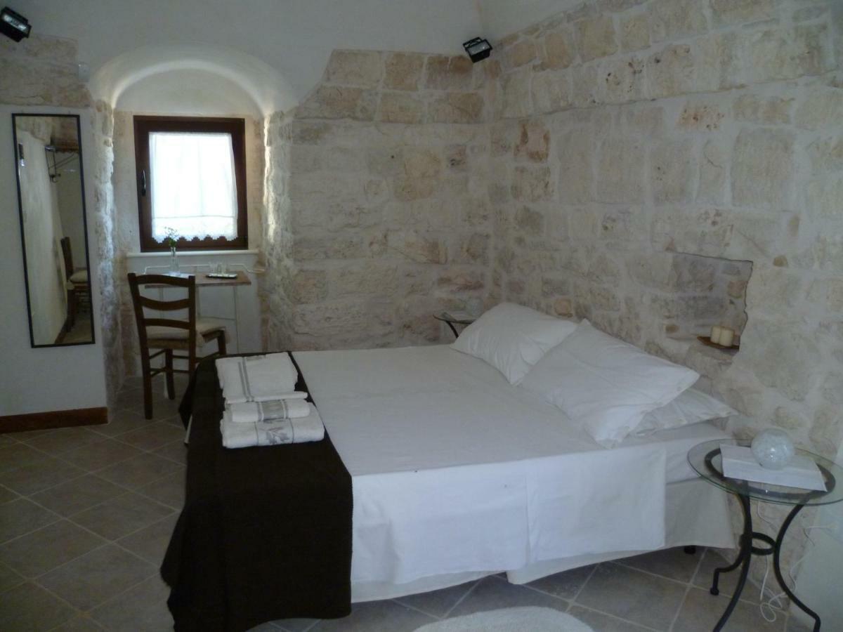 Bed and Breakfast Il Giardino Di Viola Челье-Мессапика Экстерьер фото